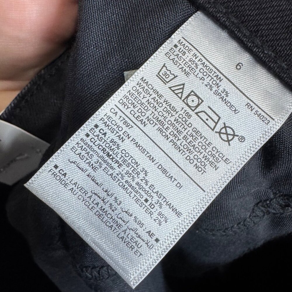 OLD NAVY extra high rise kicker boot cut jeans in black size 6 - Picture 8 of 8